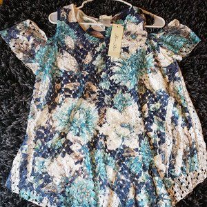 Size Large Brittnay Black Shirt